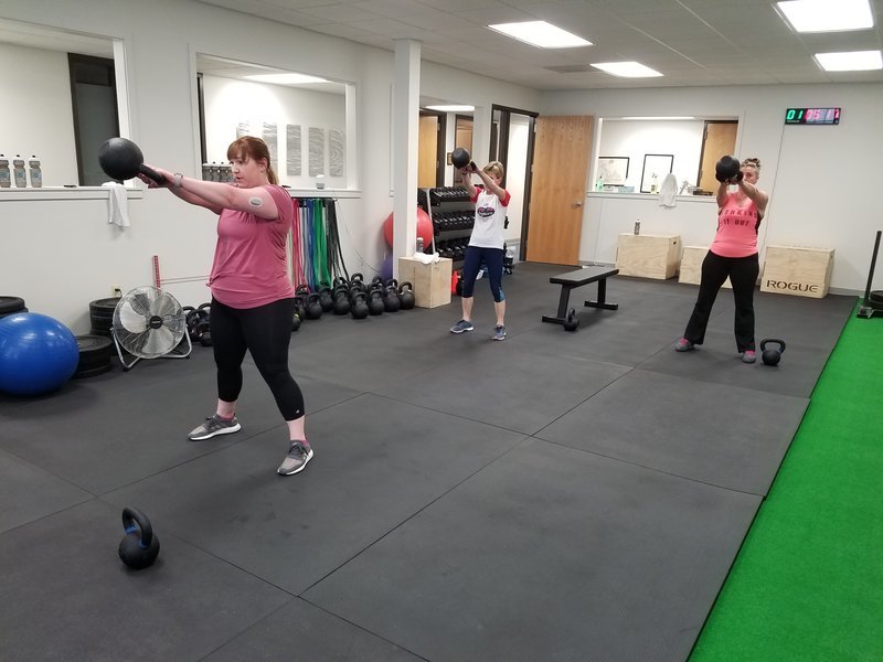 small group fitness kettlebell